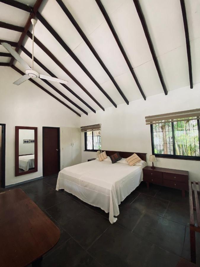 Cottage Garden Bungalows Moratuwa Bagian luar foto