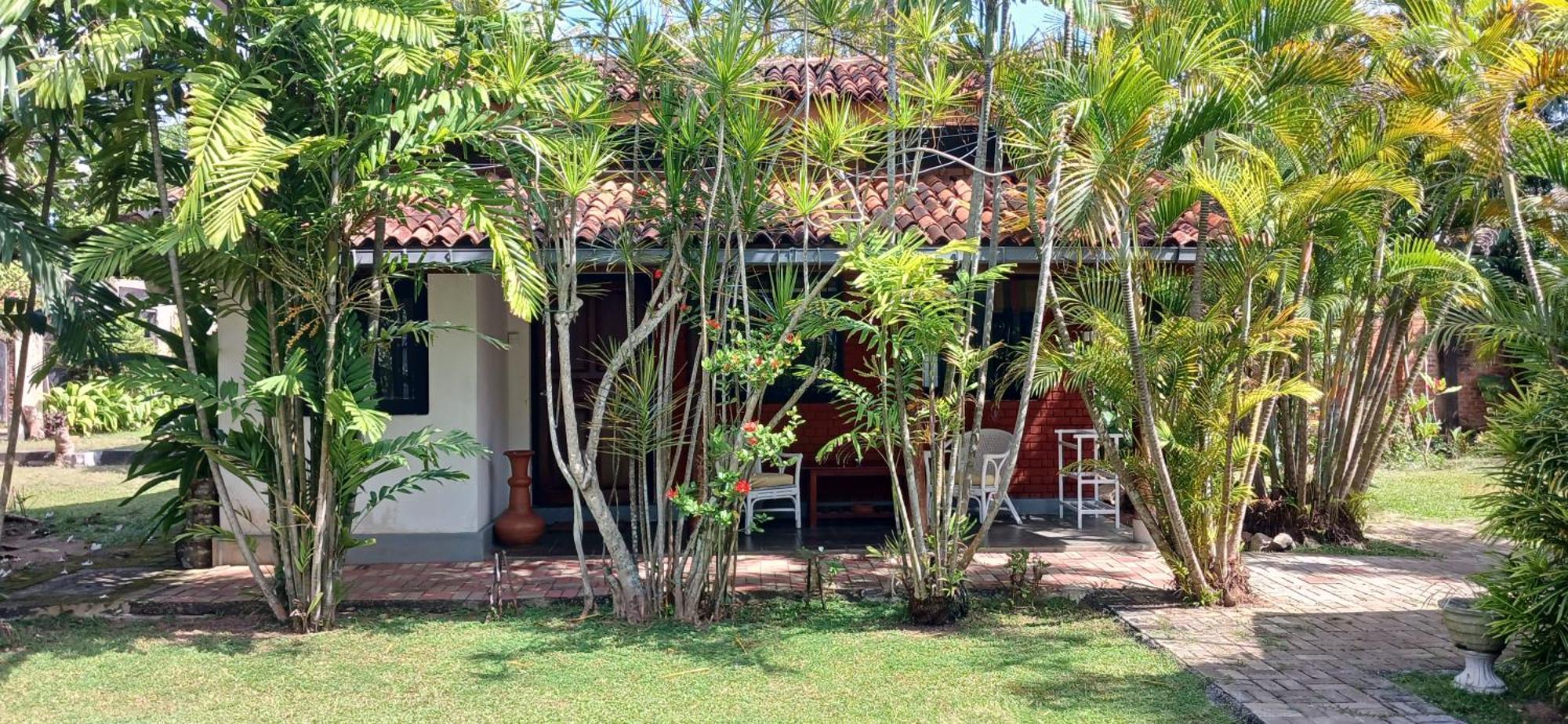 Cottage Garden Bungalows Moratuwa Bagian luar foto