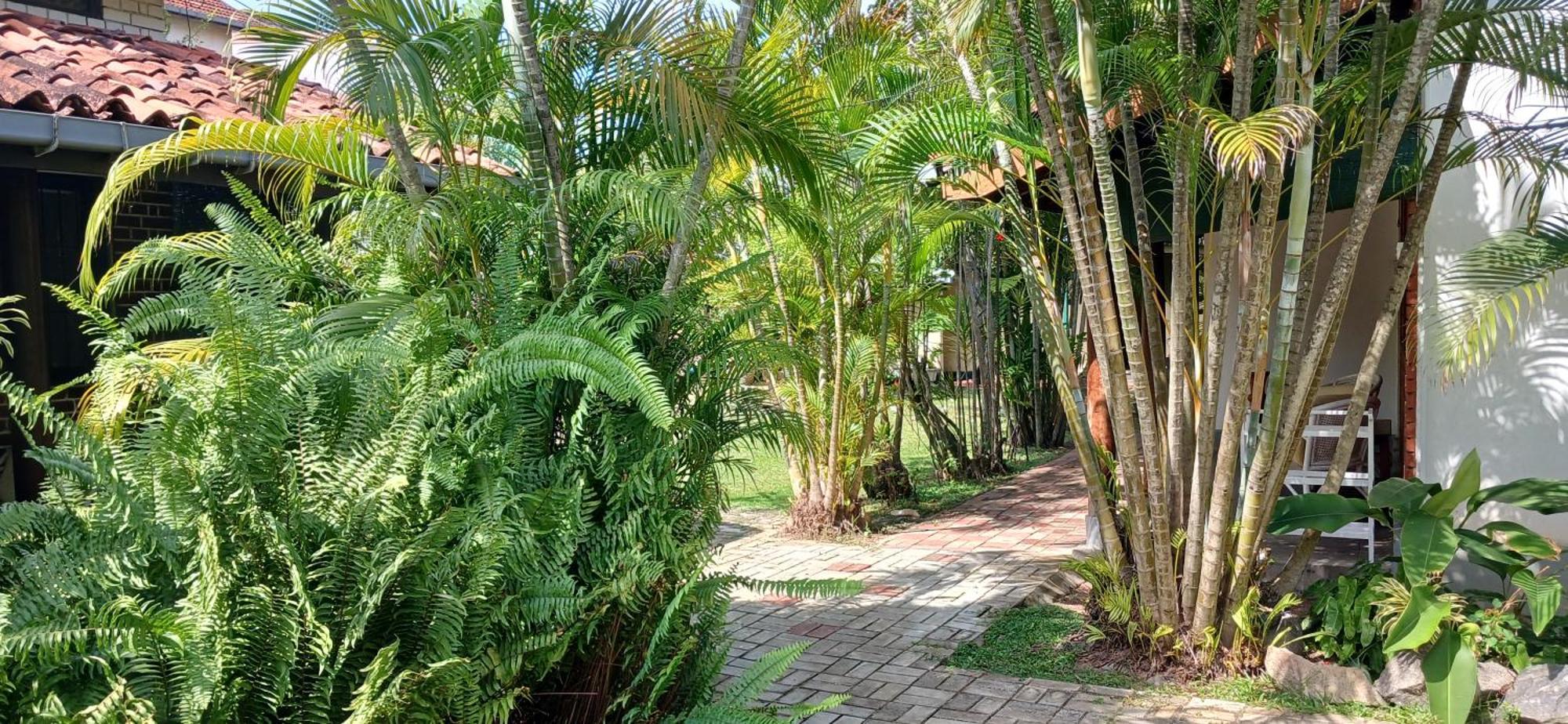 Cottage Garden Bungalows Moratuwa Bagian luar foto